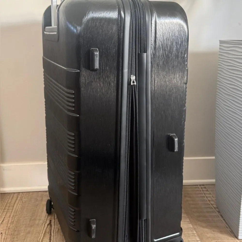 Travelpro WalkAbout 7 Large Check-in Spinner ❤️🛫  Travel suitcase Luggage